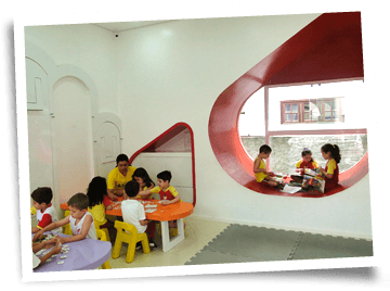 Sala Vermelha - Jardim e Pré - de 3 a 5 anos